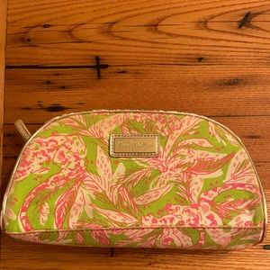 Lilly Pulitzer brand pencil me in case/ small makeup bag